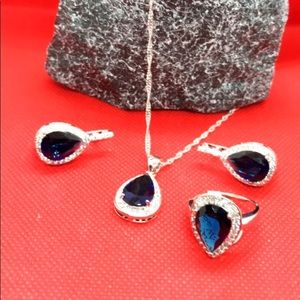 Water drop, blue sapphire. 925 Sterling Silver
